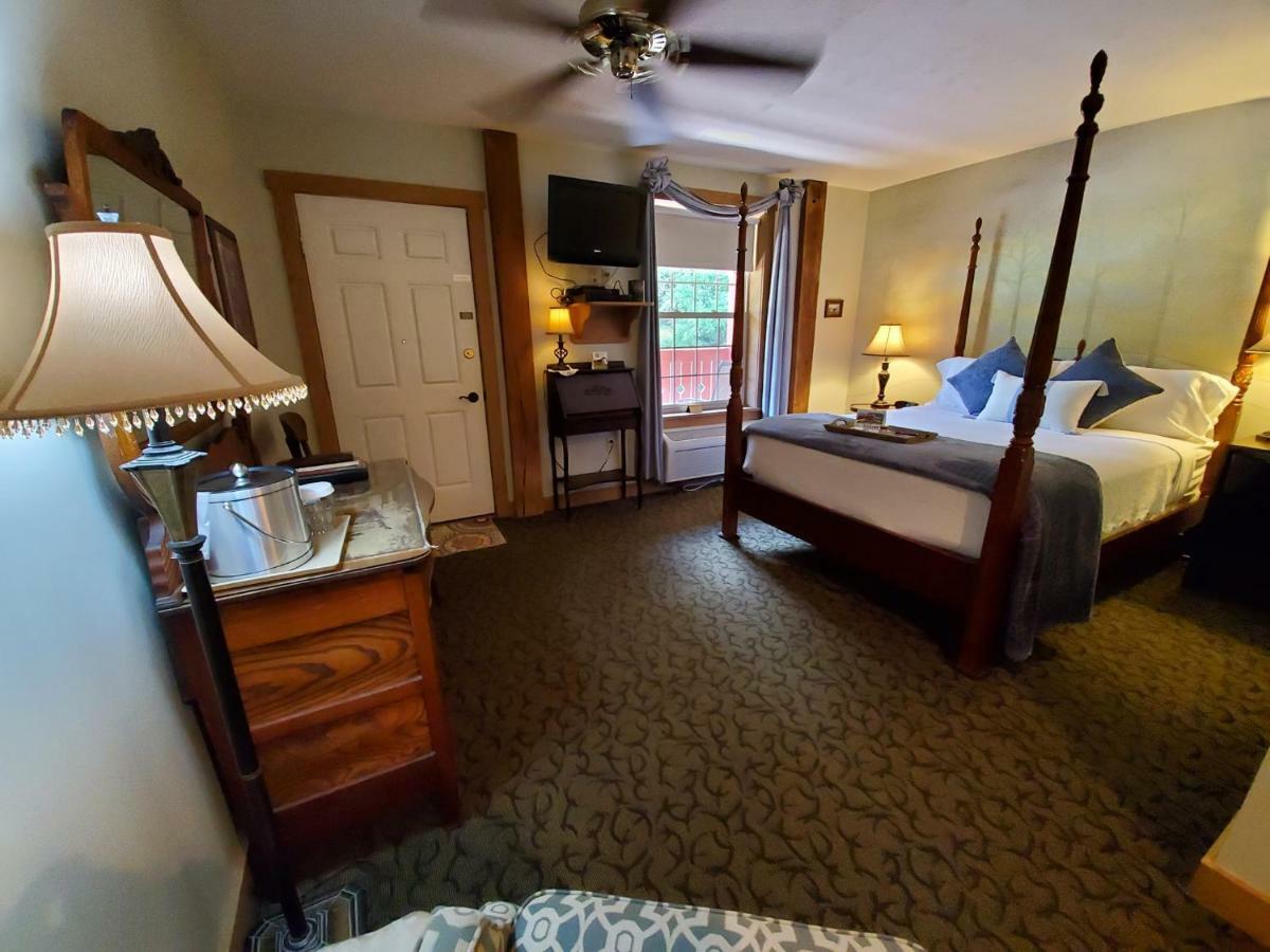 The Barn Inn Bed And Breakfast ミラーズバーグ エクステリア 写真