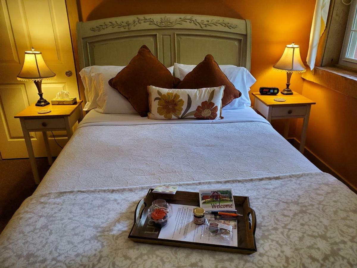 The Barn Inn Bed And Breakfast ミラーズバーグ エクステリア 写真