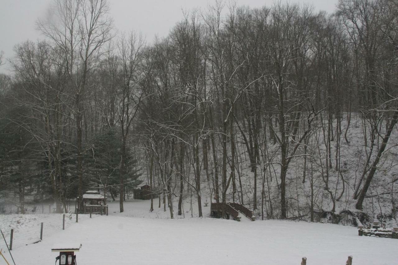 The Barn Inn Bed And Breakfast ミラーズバーグ エクステリア 写真