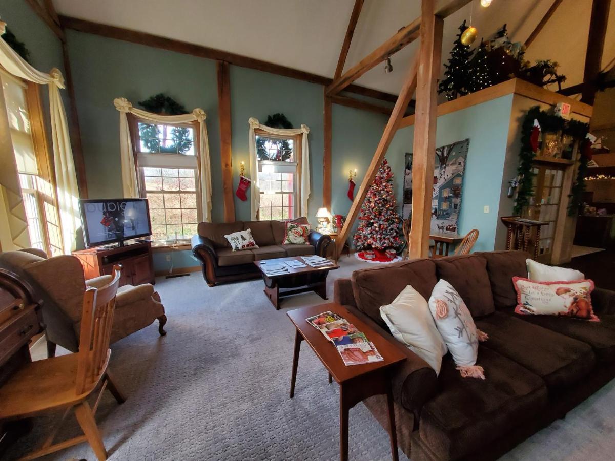 The Barn Inn Bed And Breakfast ミラーズバーグ エクステリア 写真